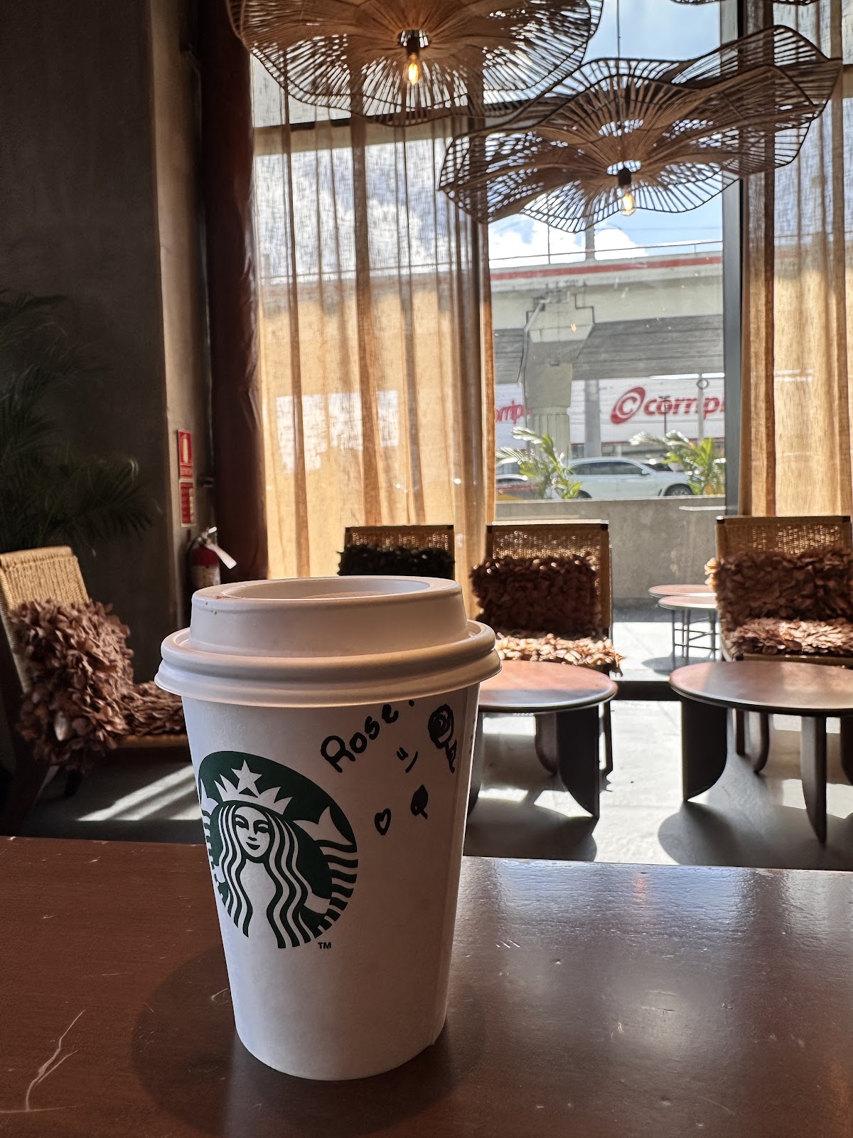 Starbucks | Ágora Santiago Center - Imagen 2