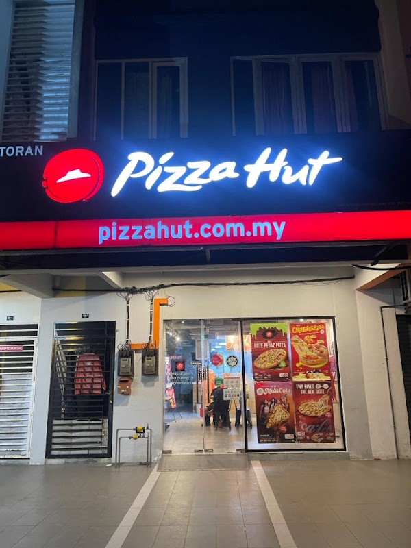 Pizza Hut - Photo 1
