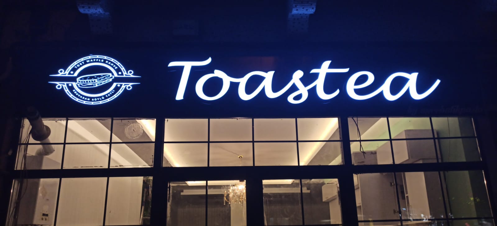 Toastea Cafe Ardahan mekanı