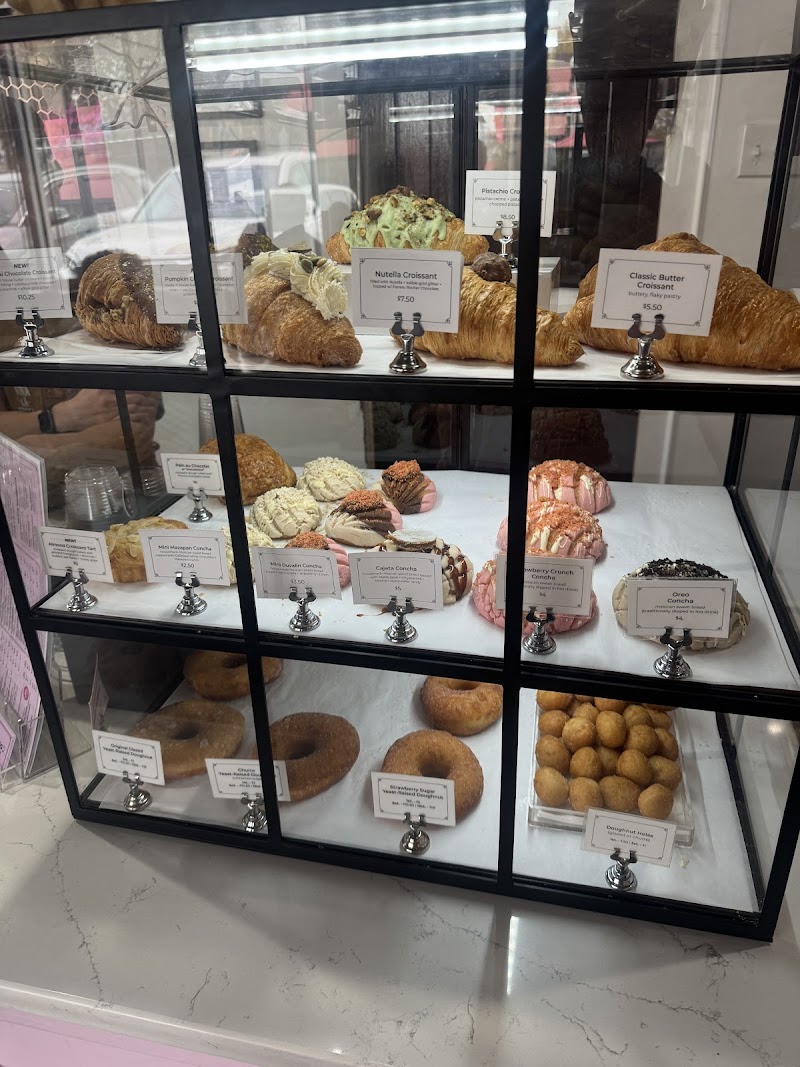 Viva La Fresa Bakery & Cafe photo 1