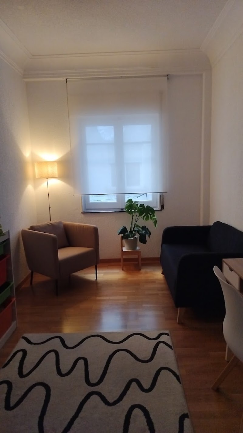 Paz Salvadores - Psicóloga y Logopeda en Chamberí