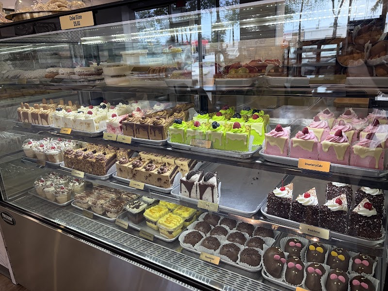 Suzie's Pastry Shoppe photo 3