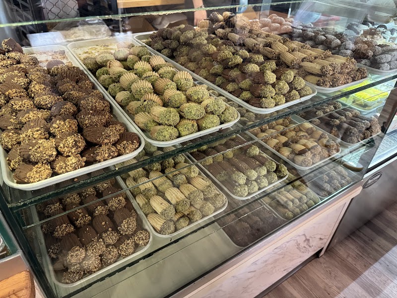 Suzie's Pastry Shoppe photo 4