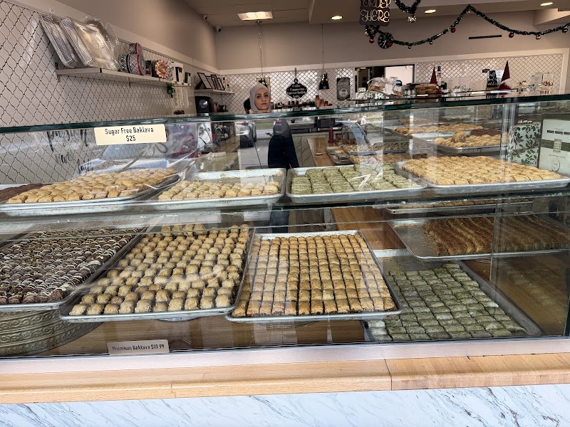 Suzie's Pastry Shoppe photo 4