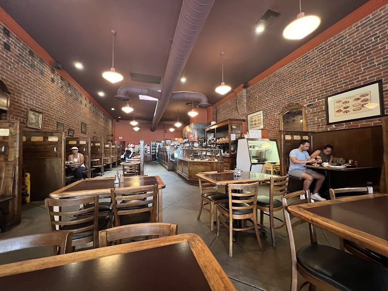 Simple Simon's Bakery & Bistro