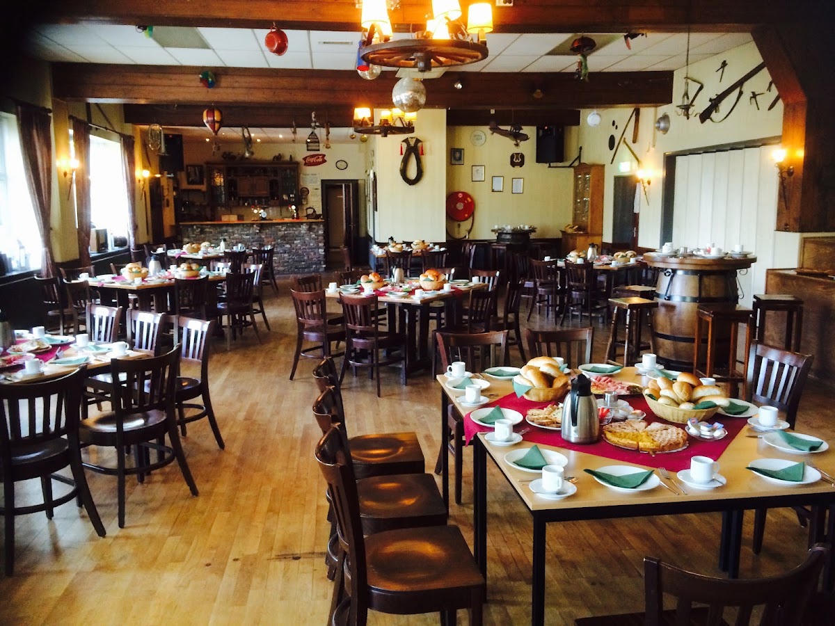 Café Zaal " De Schuur "