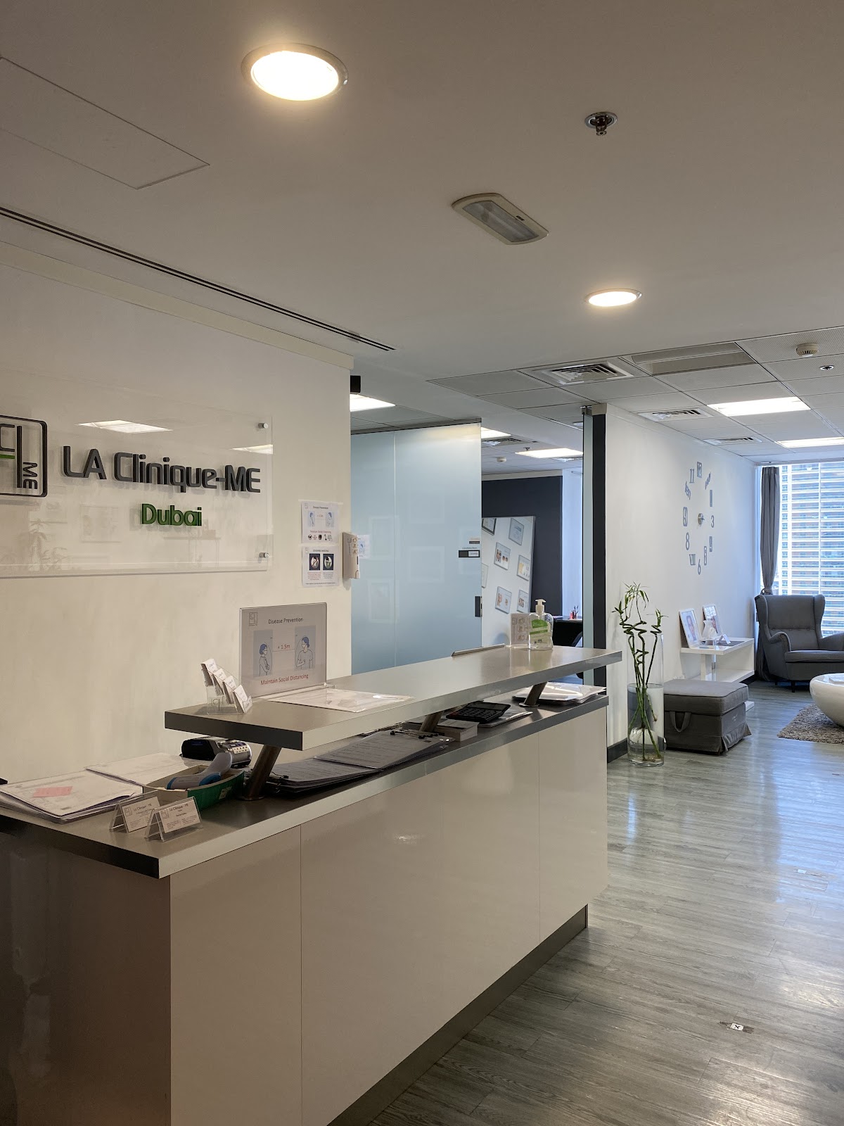 La Clinique ME 2