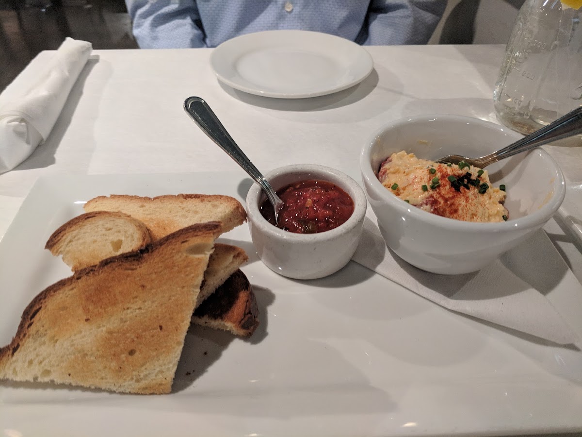 The Hungry Peach Café & Catering - Atlanta: Google Places image 4