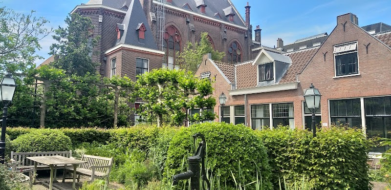 Hofje van Floris van Dam