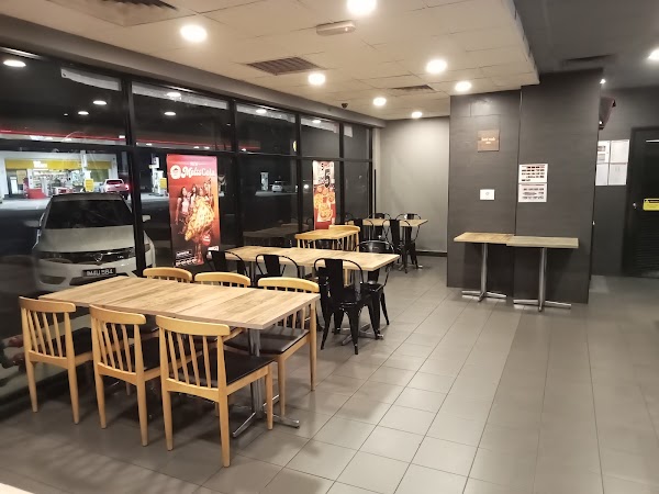 Pizza Hut Restaurant Keningau
