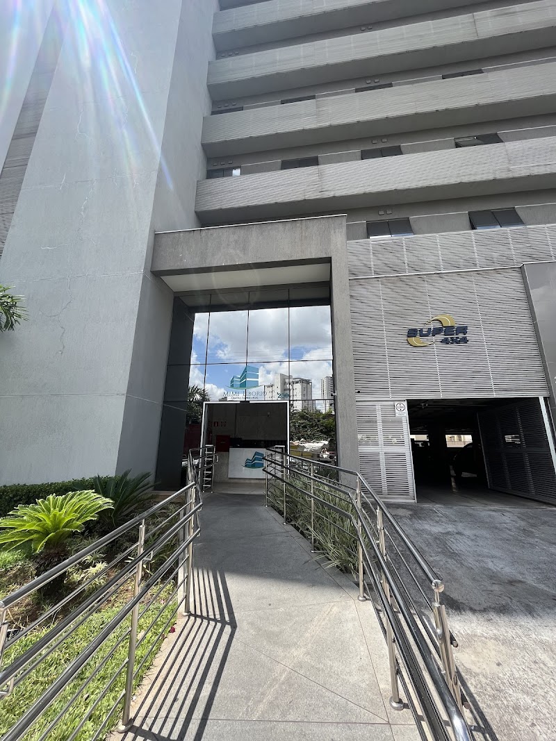 Dra. Francielle A. | Endodontia | Endodontista | Tratamento de canal BH | Dentista BH - foto 3