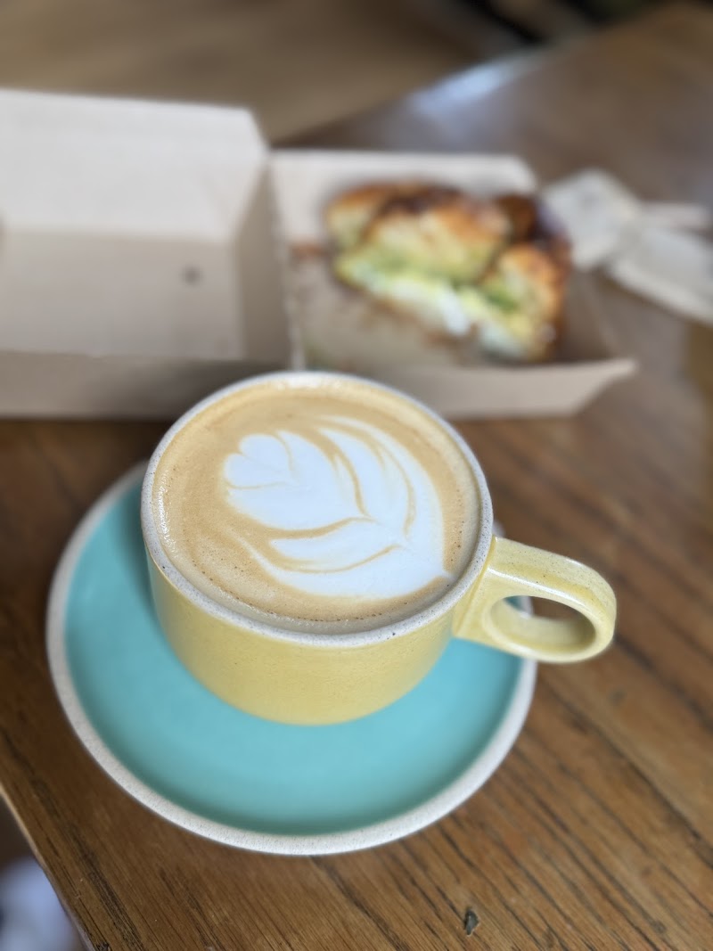 Colectivo Coffee Lakefront photo 2