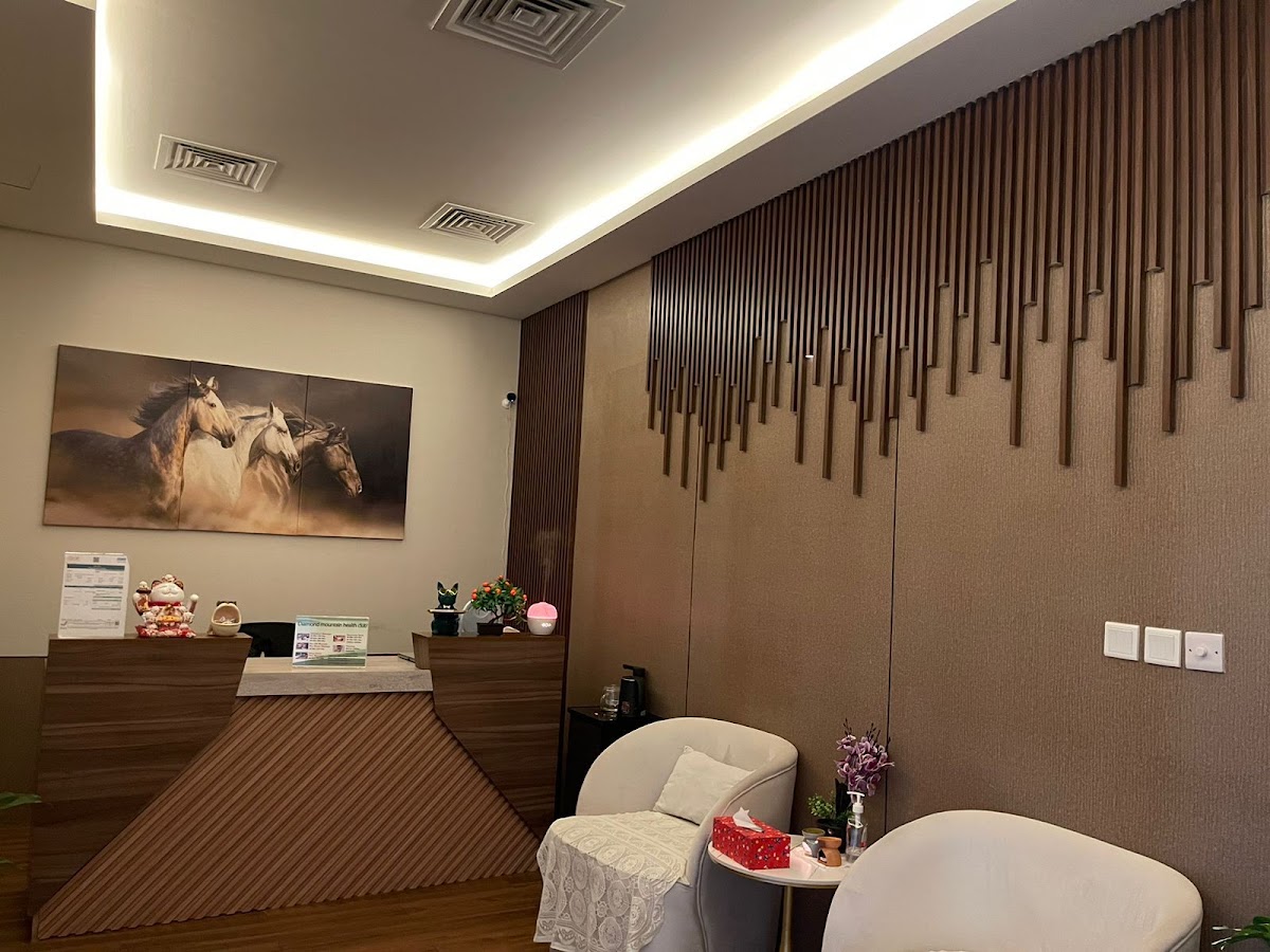 Diamond Mountain Gents Health Club 3