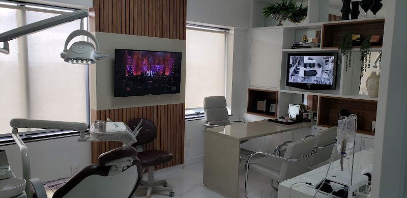 Implante Dentário em Salvador - foto 1