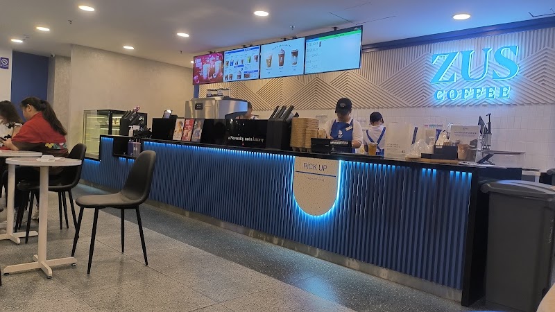 ZUS Coffee - One World Square McKinley