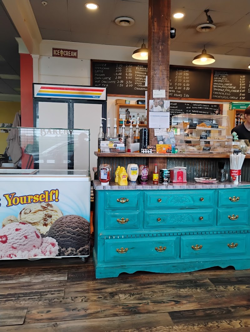 Bohemia Cafe & Bakery photo 4