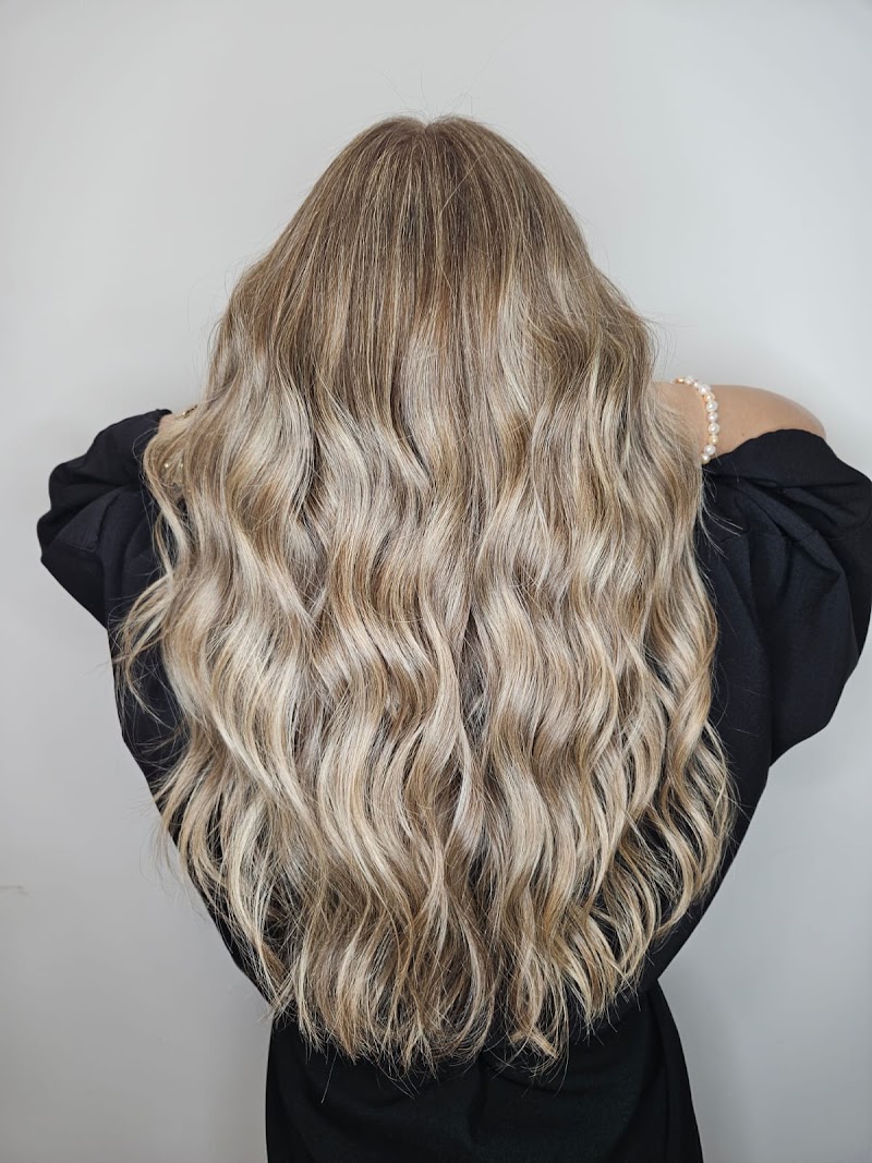 Salón de peiteado Artia Salón photo 5