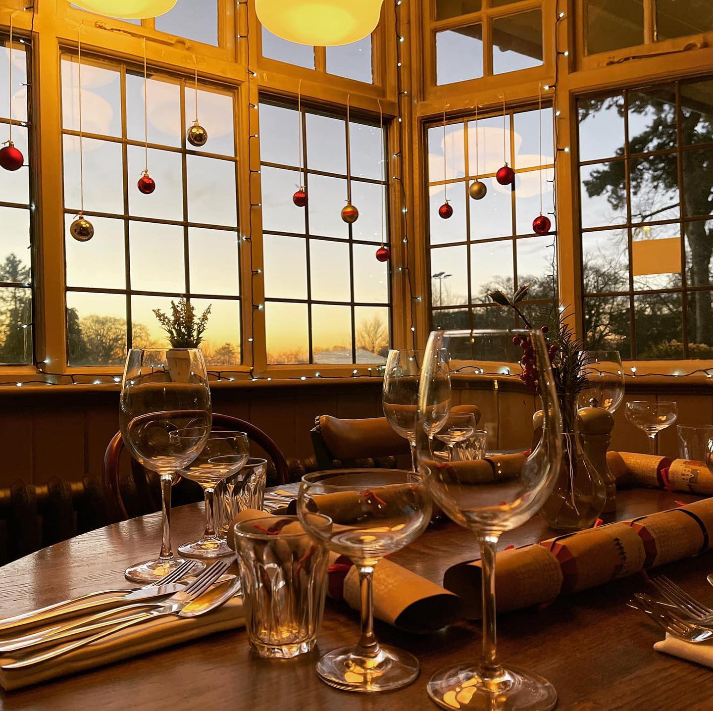 The Best Cotswolds Pubs With Live Music and Events