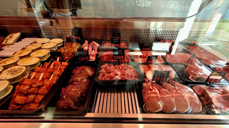 Flora Hill Quality Meats photo 9