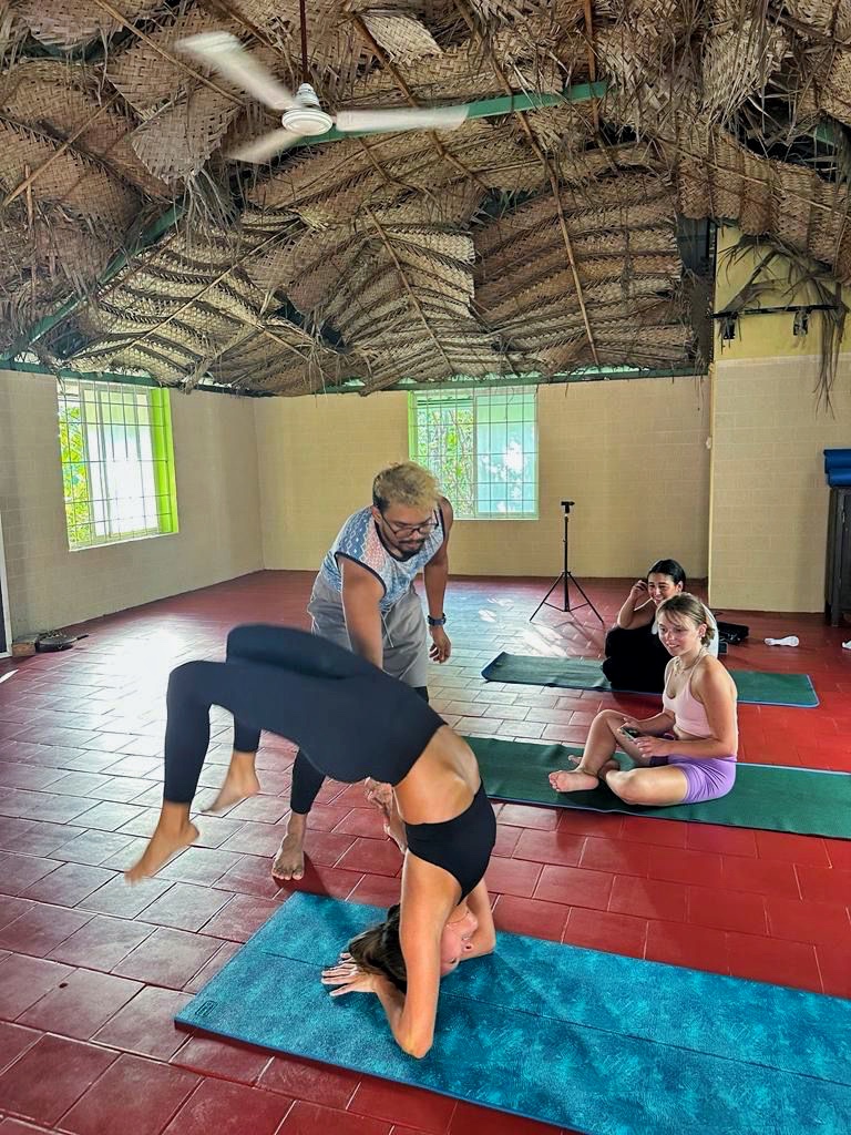 Santhi School of Yoga & Vedanta Studies — 4