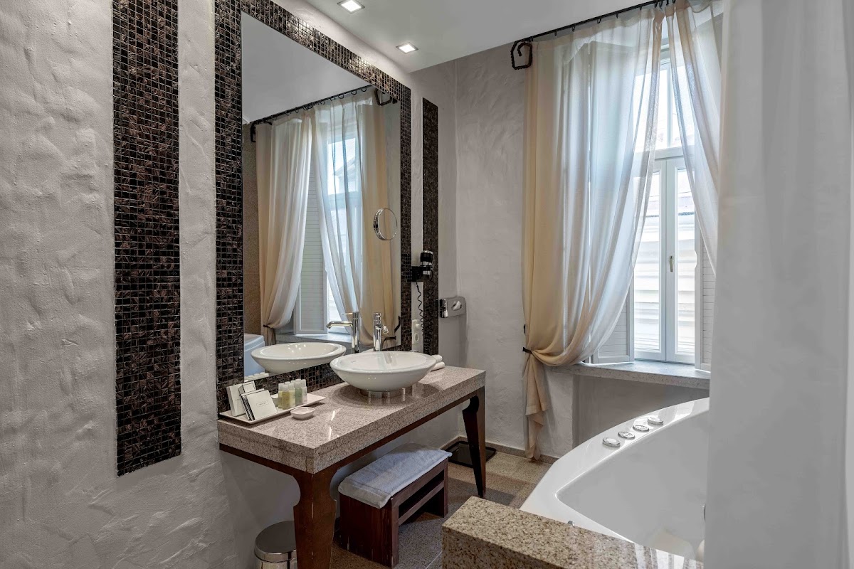 Rixwell Collection Savoy Boutique Hotel, dog-friendly hotel, photo 2