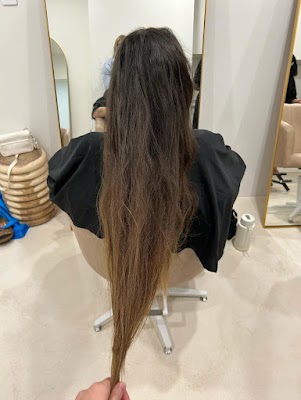 Stefanie Shields Hair photo 3