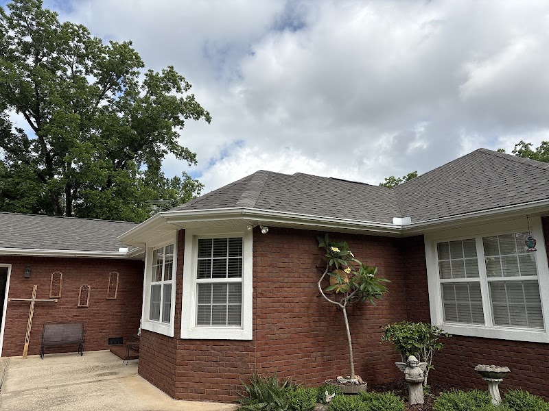 Southeast Roofing & Construction photo 2