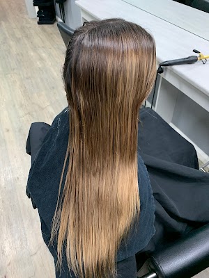 lauraj hairdesign ( Homebase Salon)