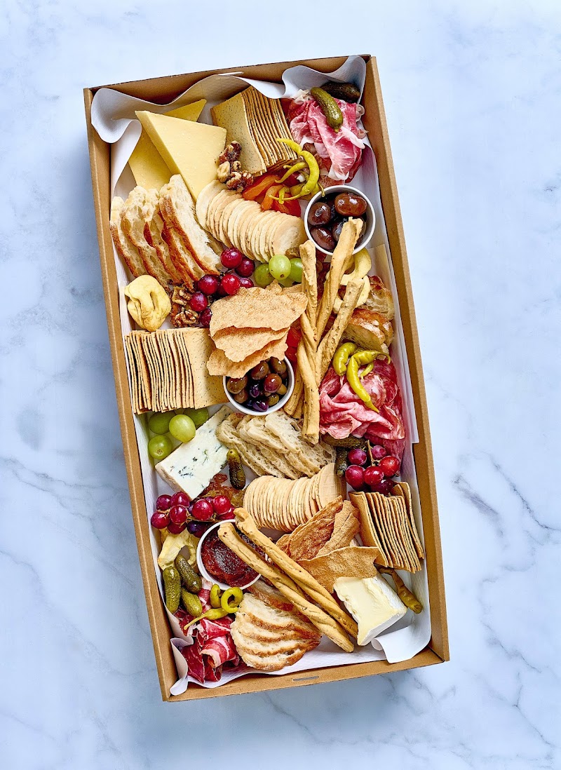 Arno Deli King St photo 9