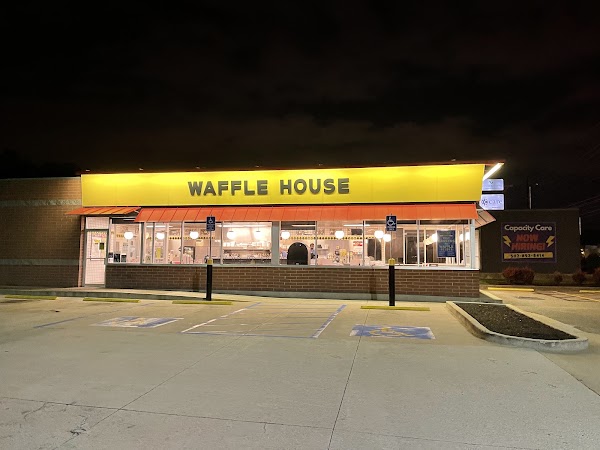 WAFFLE HOUSE #1568 exterior