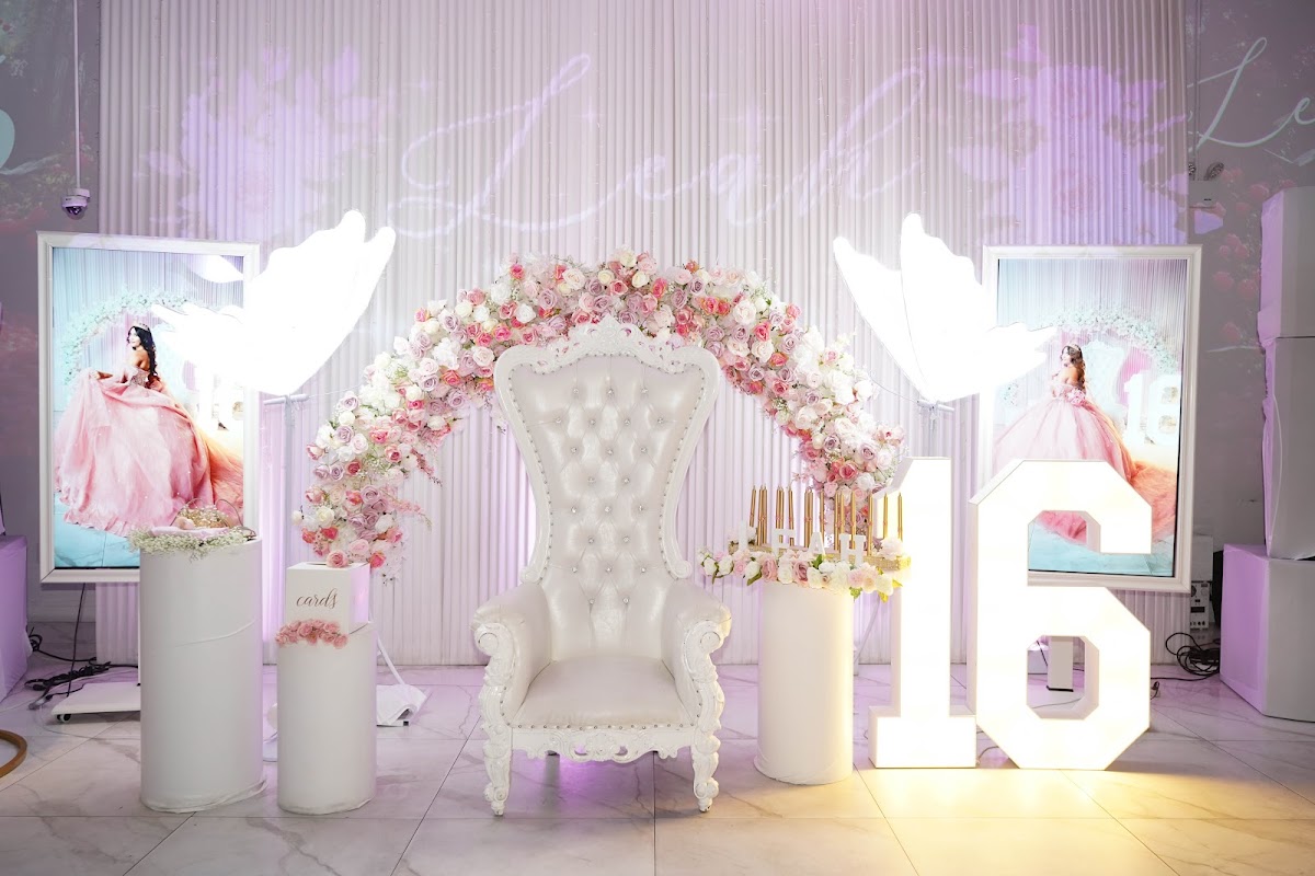 DREAMS QUEENS Event Space Venue Hall: Google Places image 2