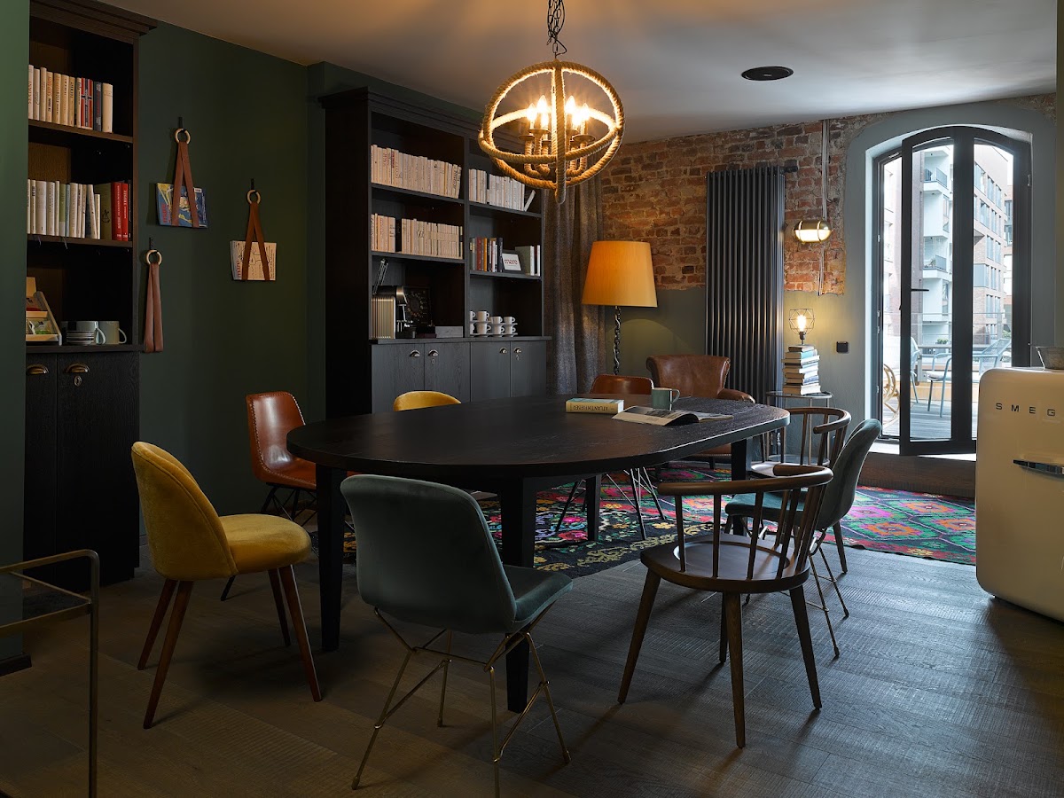 25hours Hotel Altes Hafenamt, dog-friendly hotel, photo 4