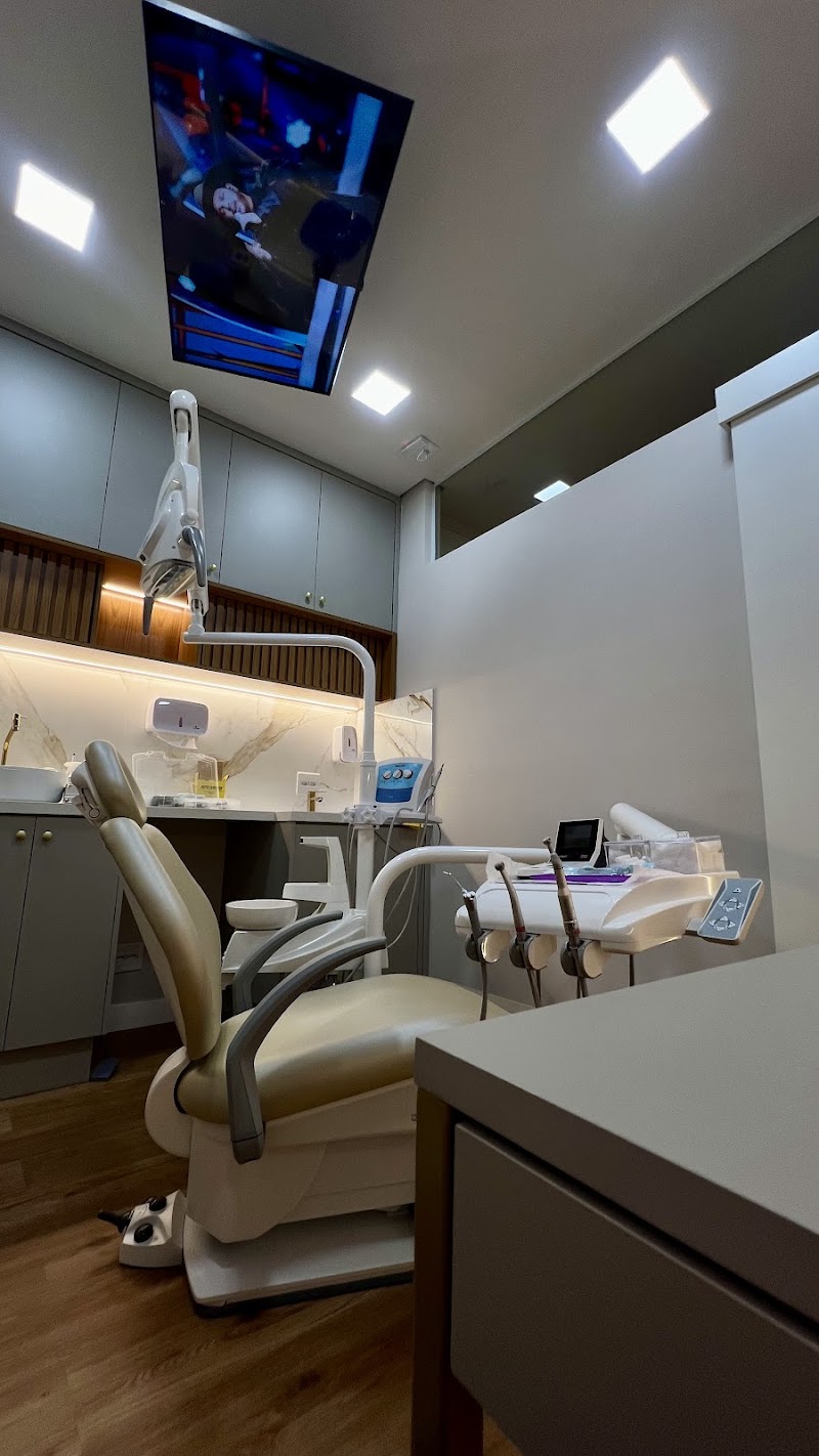 Dra. Cristina de Faveri | Endodontista - foto 2