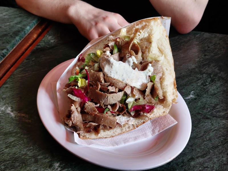 Döner Restaurant Berlin Mitte photo 5