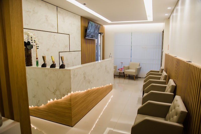 Samya Cabral Odontologia Ortodontista Invisalign - foto 3