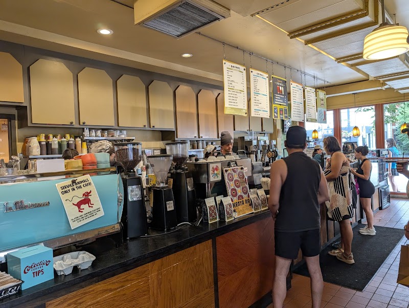 Colectivo Coffee Lincoln Park photo 3