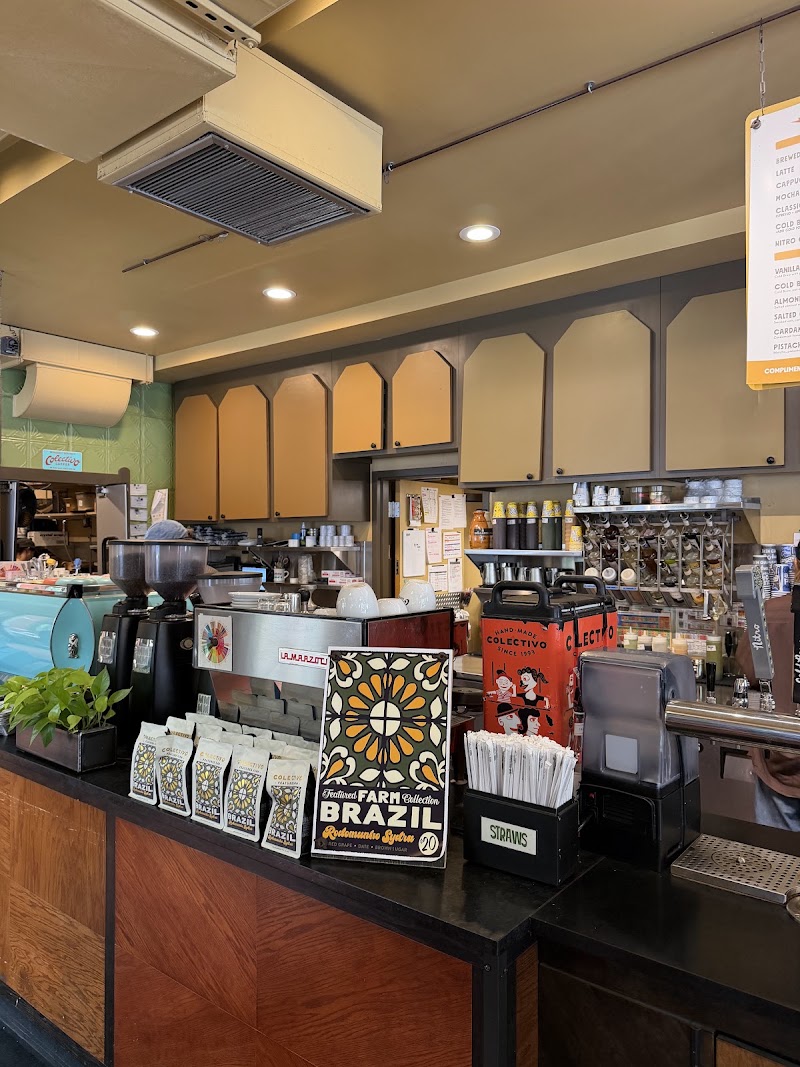 Colectivo Coffee Lincoln Park photo 2