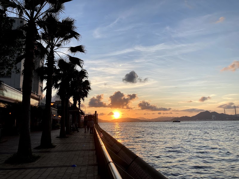 Central and Western District Promenade - Sheung Wan Section