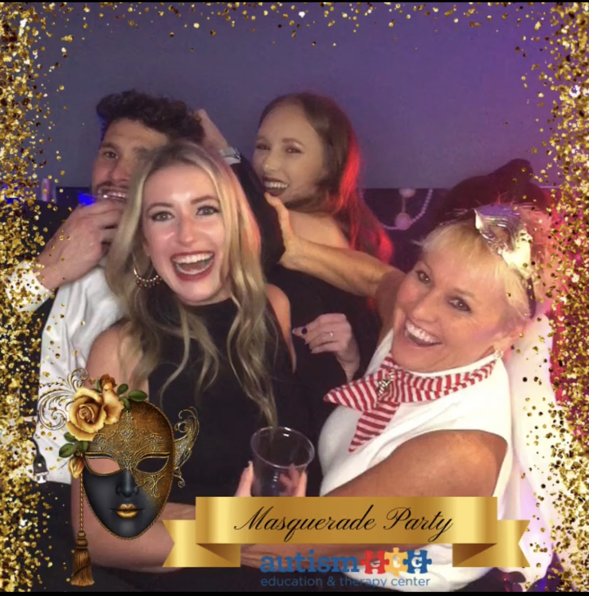 Hitanic Photo Booth: Google Places image 3