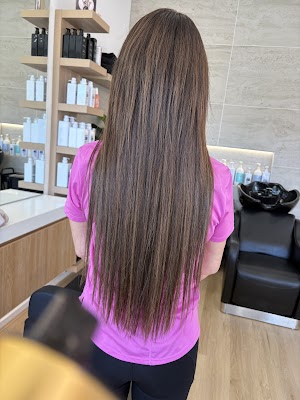 Tifany Jade Hair photo 3