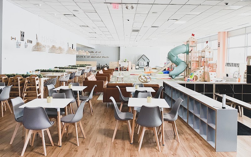 Playroom Cafe Naperville photo 3
