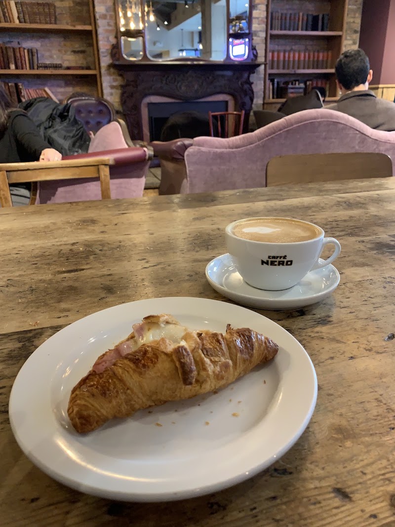 Caffè Nero photo 2
