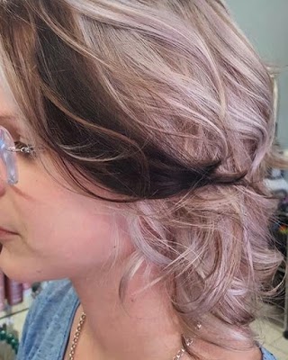 Lyn Loy Hair & Beauty Studio photo 2