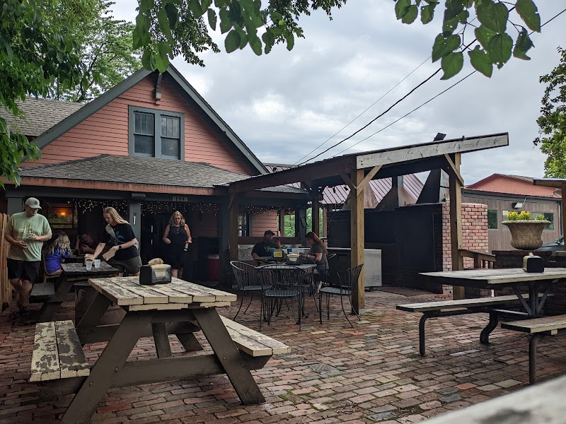 Woodyard Bar-B-Que photo 5