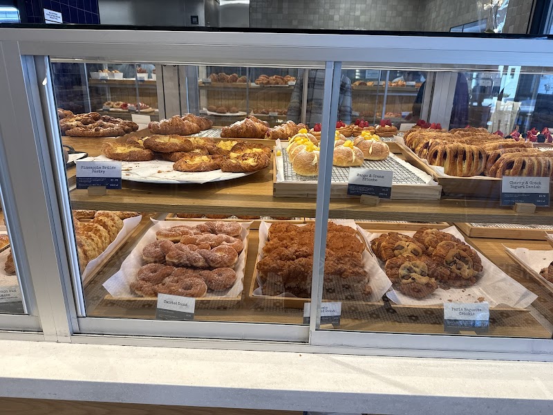 Paris Baguette photo 2