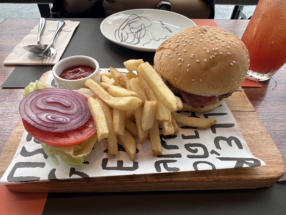 Greyhound Cafe Galleria photo 2