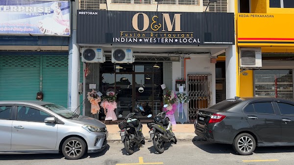 O & M Fusion Restaurant