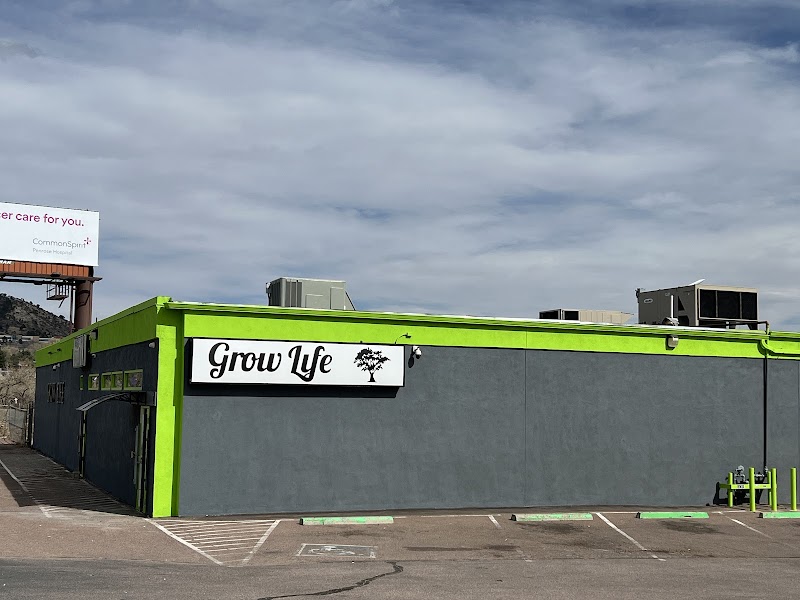 Video tour of Grow Life Recreational & Medical Dispensary retail environment