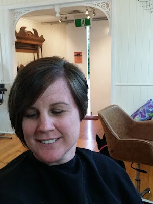 Golden Apple Hairdressing photo 3