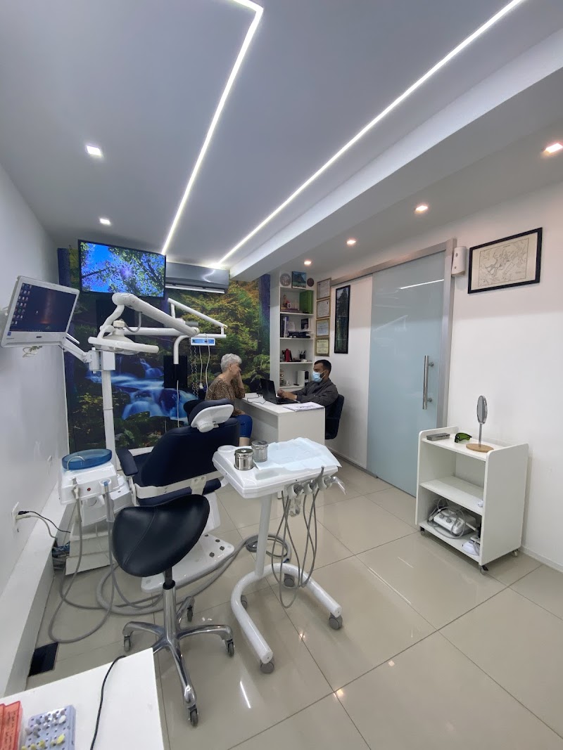 Clínica Odontológica Dr. Ortho
